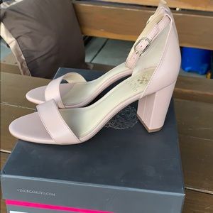 Vince Camuto VPMomessa Petal Pink Soft Grain Sheep